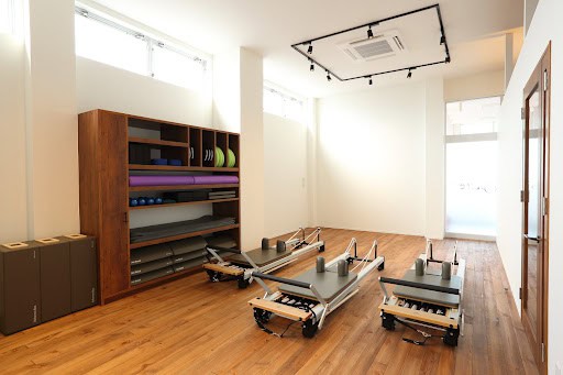 ピラティス&ヨガ スタジオ ECXIA時津