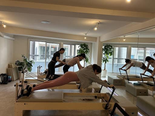 ピラティススタジオlamp