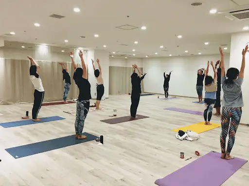 ヨガスタジオアルモニ