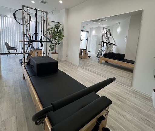 マシンピラティス EARTH 東大阪店