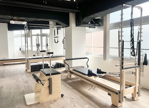 ピラティススタジオイグネス 池袋東口店