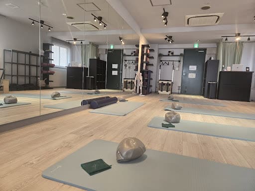 pilates studio yunseul